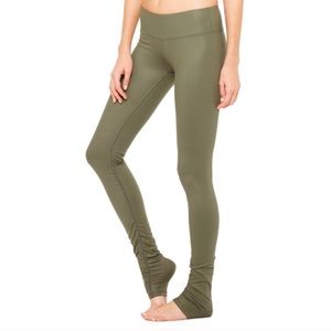 alo yoga idol legging